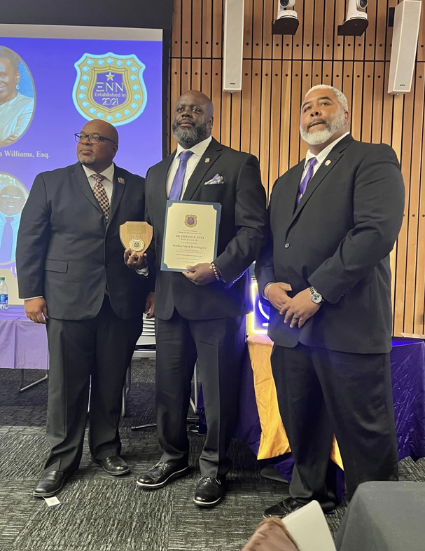 Xi Nu Nu recognition event